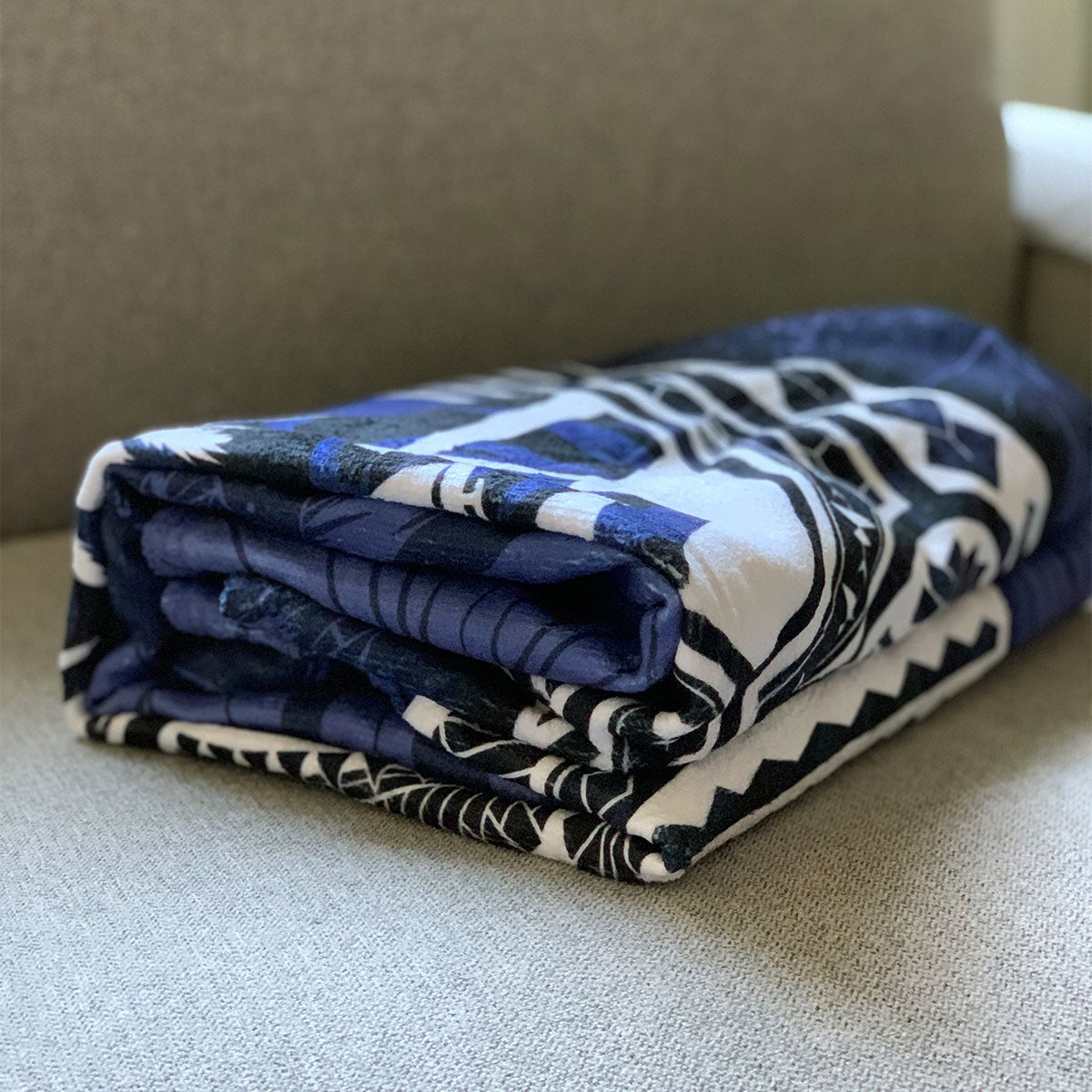 Latte Stone Tribal Guam Beach Towel