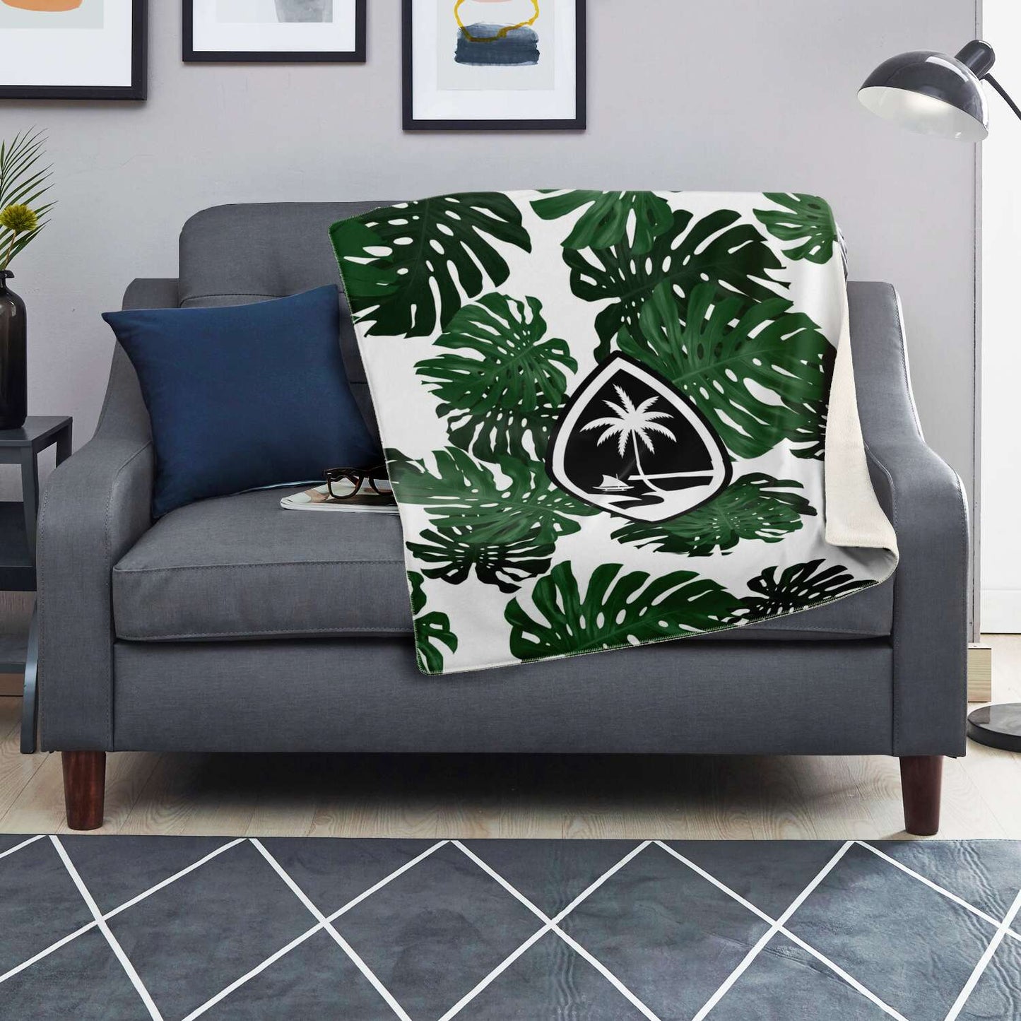 Guam Lemai Leaves Microfleece Blanket