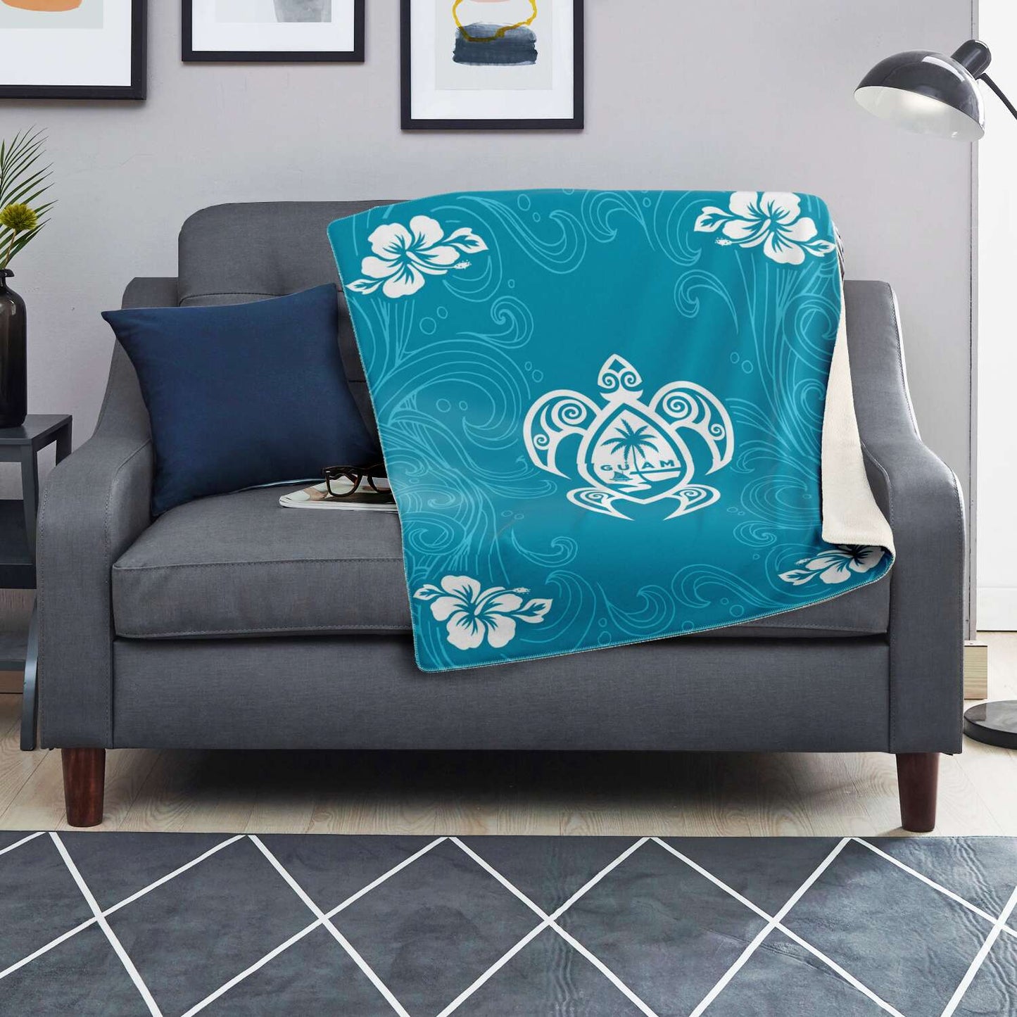 Guam Tribal Turtle Hibiscus Microfleece Blanket