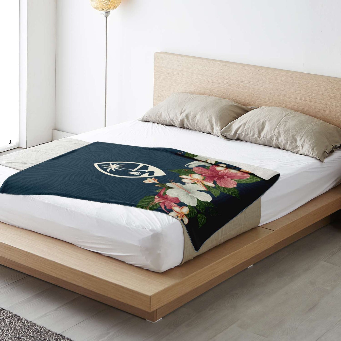 Guam Seal Vintage Hibiscus Microfleece Blanket