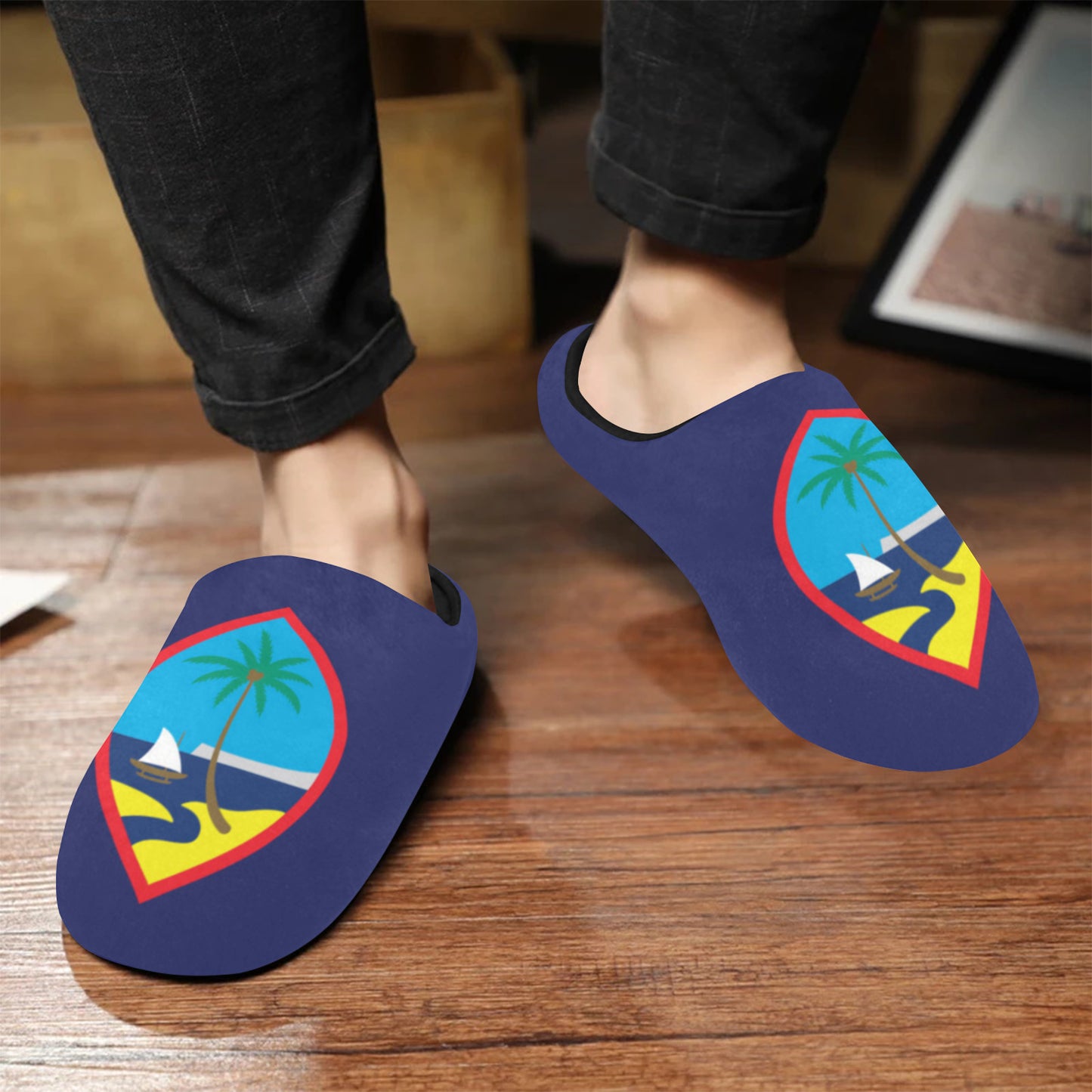 Guam Seal Men's House Slippers