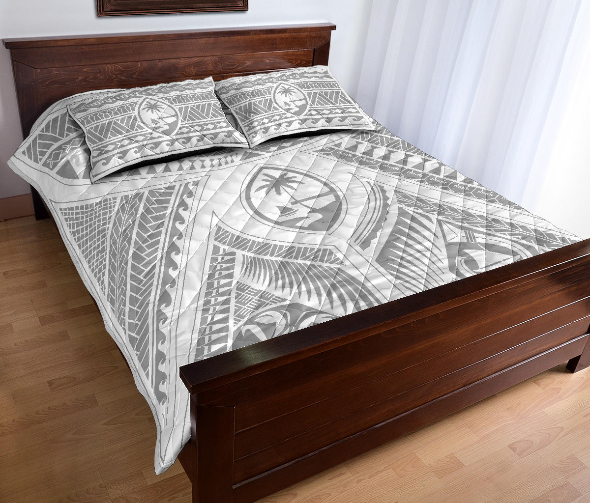 Guahan Modern Tribal Gray Quilt Bedding Set