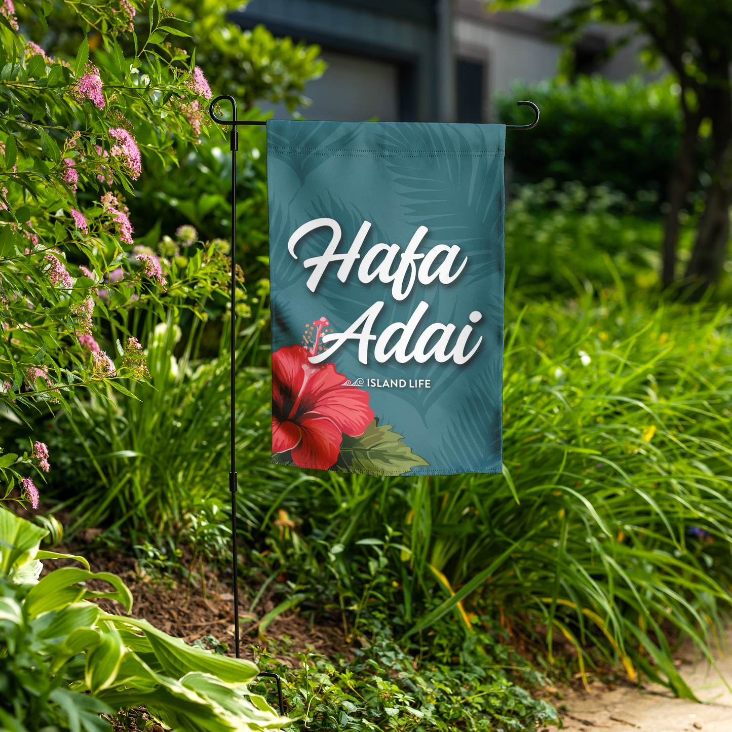 Hafa_Adai_Hibiscus_Double-Sided_Garden_F_Lifestyle_Mockup.png_15661230