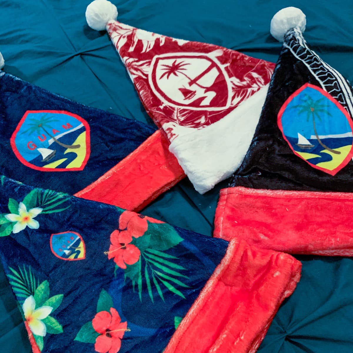 Guam Hibiscus Paradise Black Santa Hat