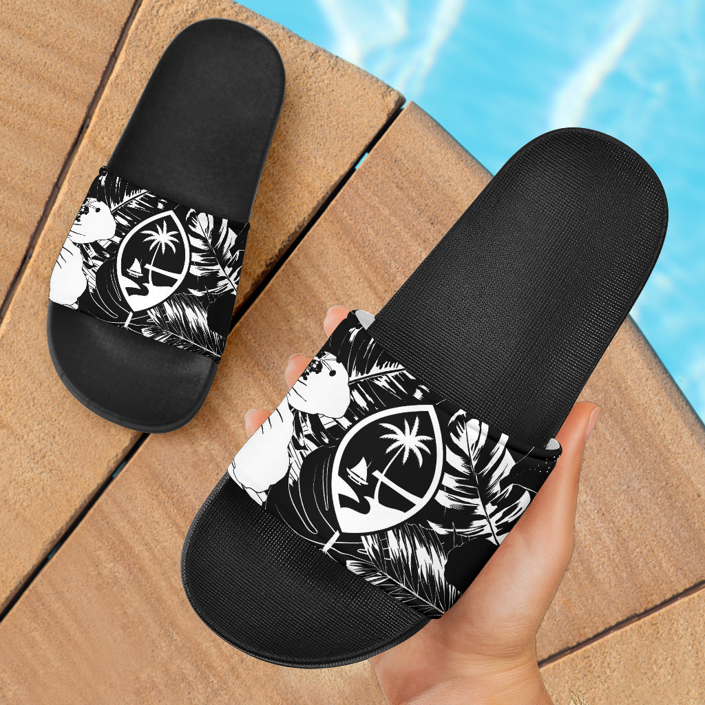 Mochi Men Black Synthetic Sandals 6-Uk (40 EU) : Amazon.in: Fashion