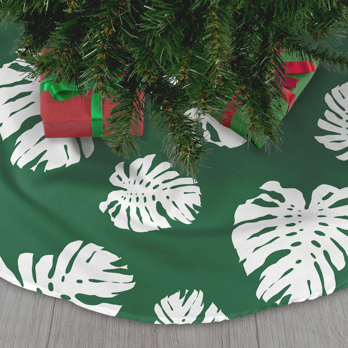 Green Lemai Leaves Guam CNMI Christmas Tree Skirt